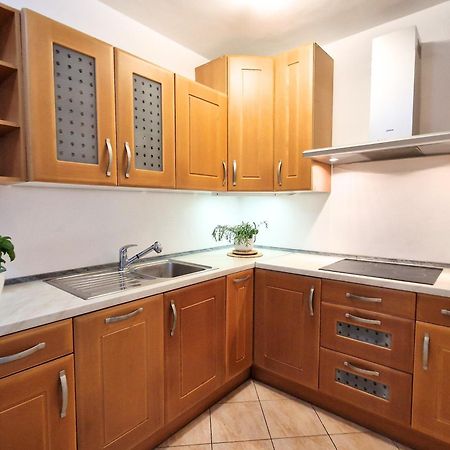 Apartment Saria سترونجان المظهر الخارجي الصورة