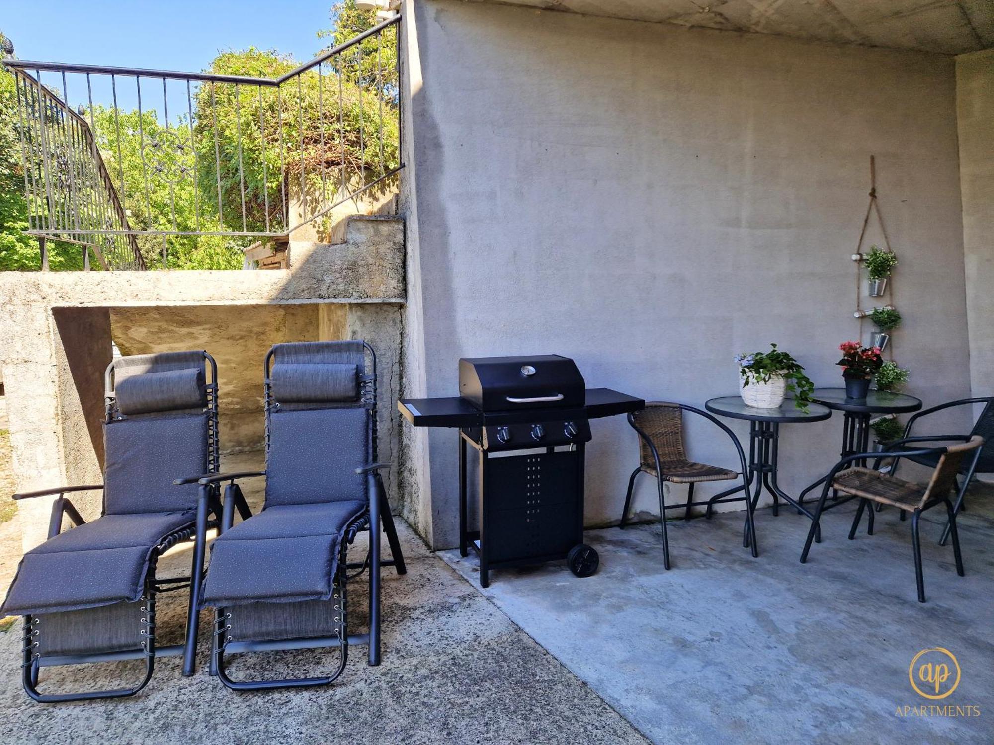 Apartment Saria سترونجان المظهر الخارجي الصورة